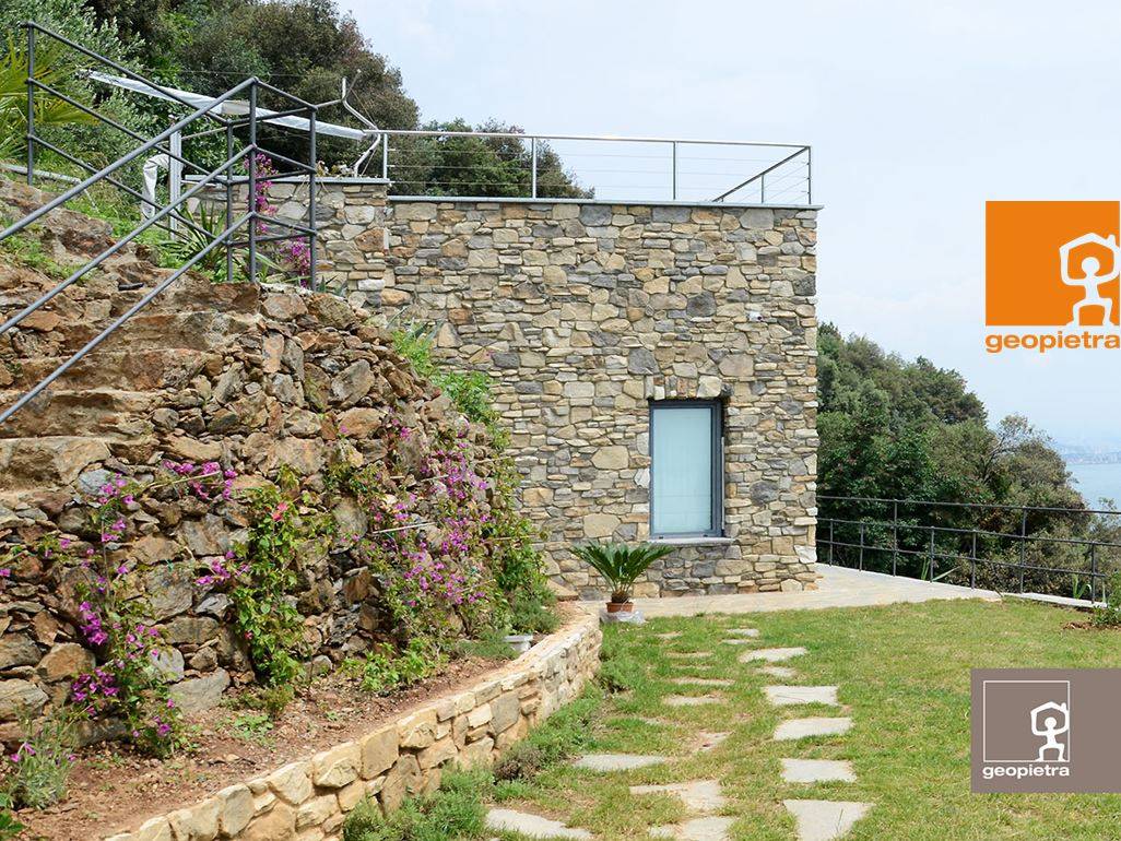 Mur en parements GEOPIETRA®  Pour un mur en pierres plus vrai que nature ! Marseille la valentine