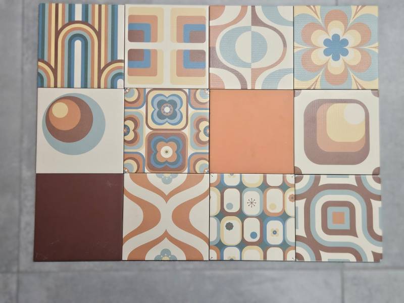 Carrelage décoratif rétro et coloré à Saint-Maximin-la-Sainte-Baume