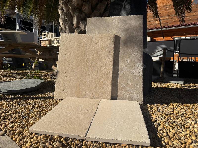 Pierre naturelle française de Dordogne à Marseille la Valentine