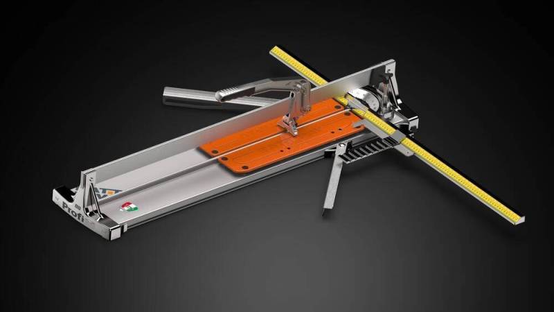 Coupe carreaux professionnel pour grand et petit format de carrelage à Aubagne